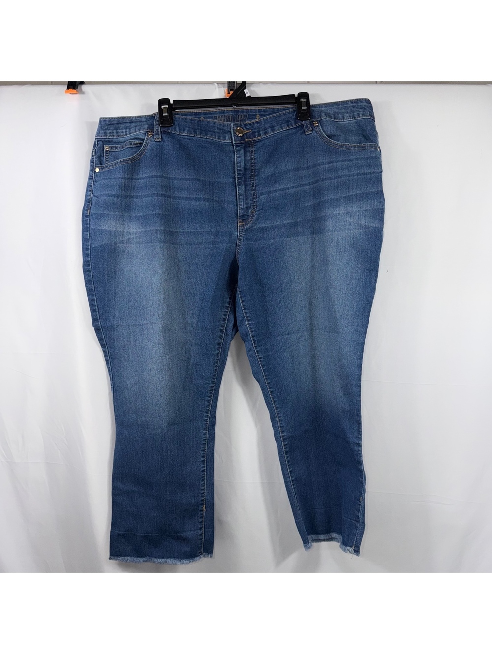 Jennifer Lopez 24W Cropped Raw Hem Jeans